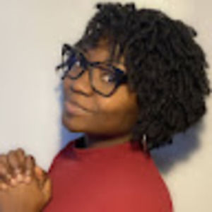 Meet your Posher, Jacqueline